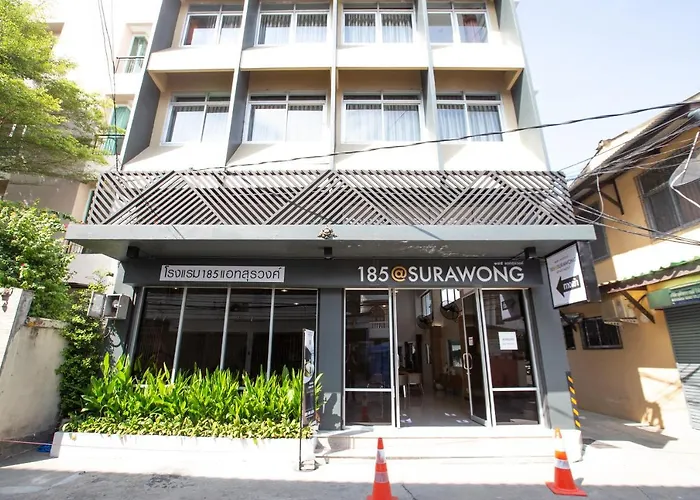 185@surawong 4*
