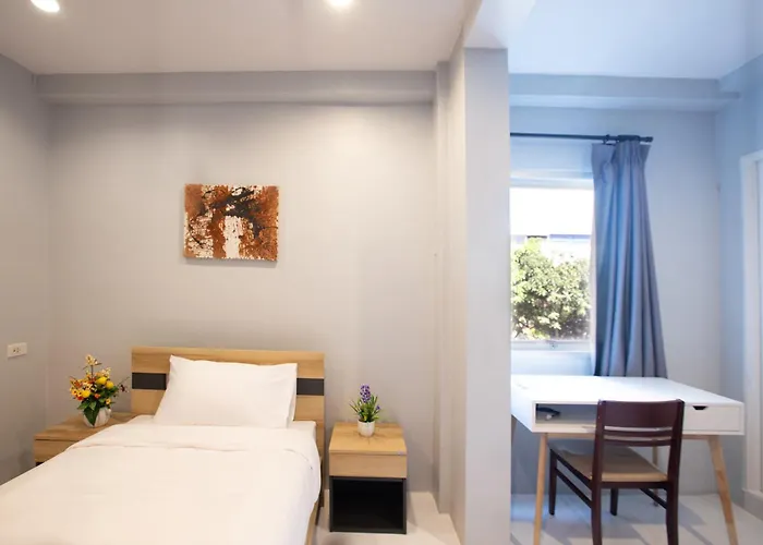 Hotel 185@surawong