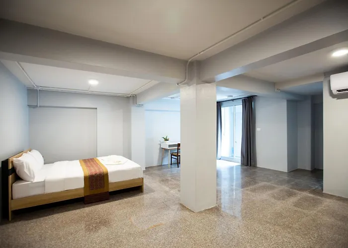 Hotel 185@surawong